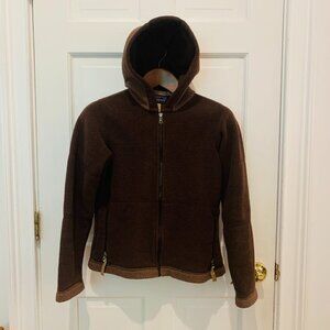 Patagonia Synchilla Women's Size XS Brown Full Zip Hooded Fleece Outdoor Jacket